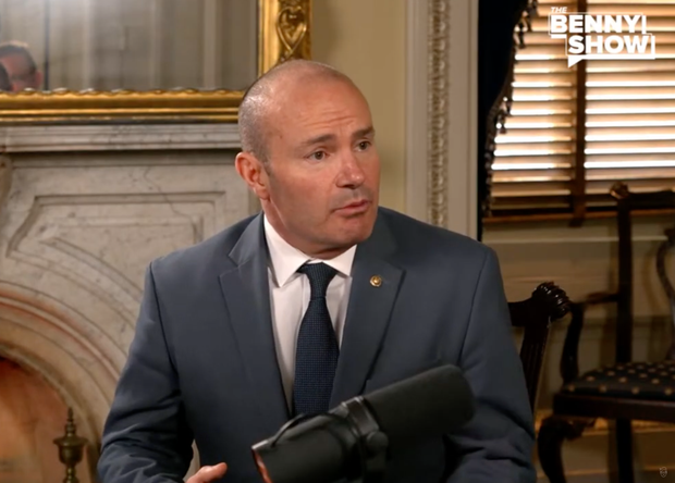 Sen. Lee: Maxwell should testify to Congress on Epstein case